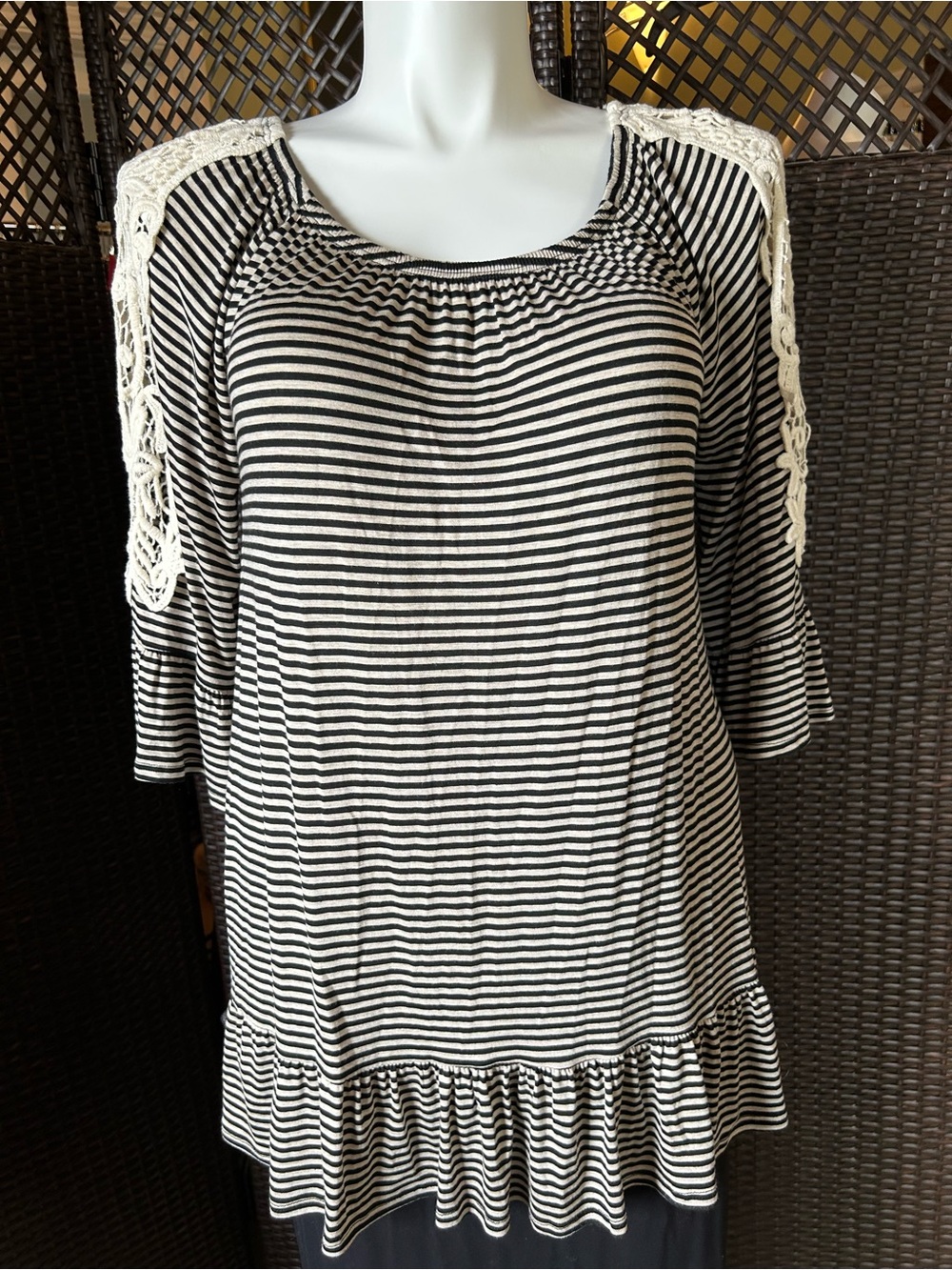 Emerald Black & White Striped Crochet-Shoulder Long Sleeve Tunic